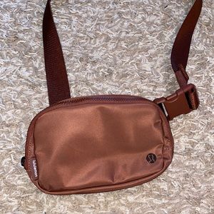 Lululemon Everywhere Belt Bag